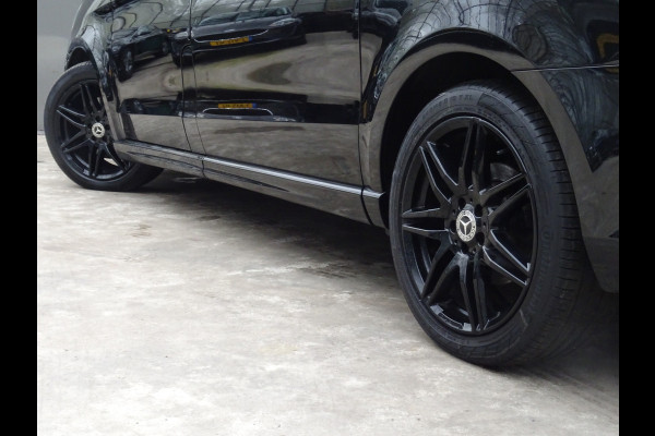 Mercedes-Benz V-Klasse 300d Lang DC Exclusive * MARGE * BURMESTER * PANORAMADAK !!