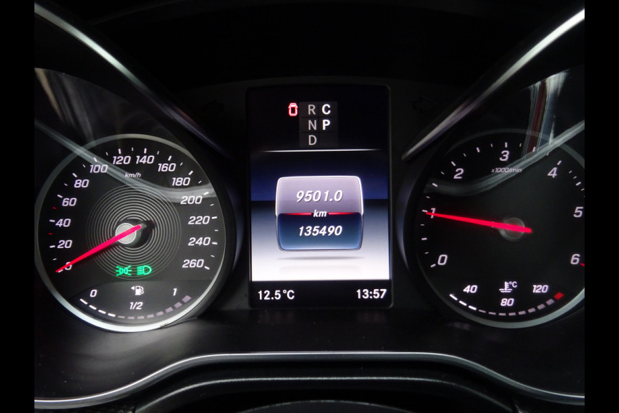 Mercedes-Benz V-Klasse 300d Lang DC Exclusive * MARGE * BURMESTER * PANORAMADAK !!