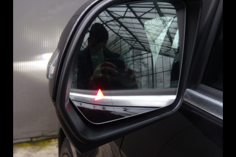 Mercedes-Benz V-Klasse 300d Lang DC Exclusive * MARGE * BURMESTER * PANORAMADAK !!