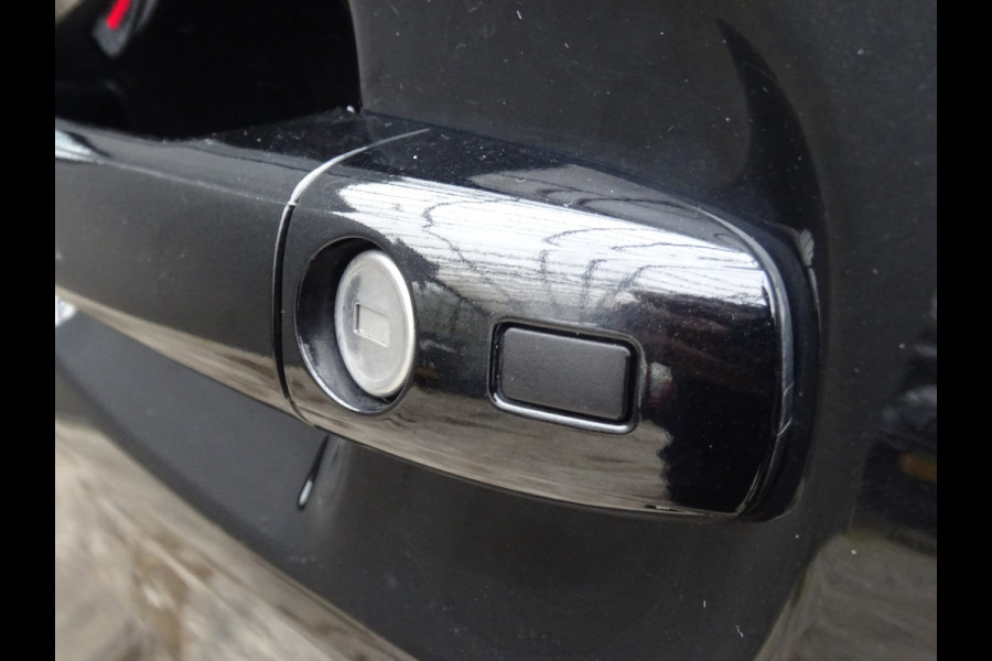 Mercedes-Benz V-Klasse 300d Lang DC Exclusive * MARGE * BURMESTER * PANORAMADAK !!