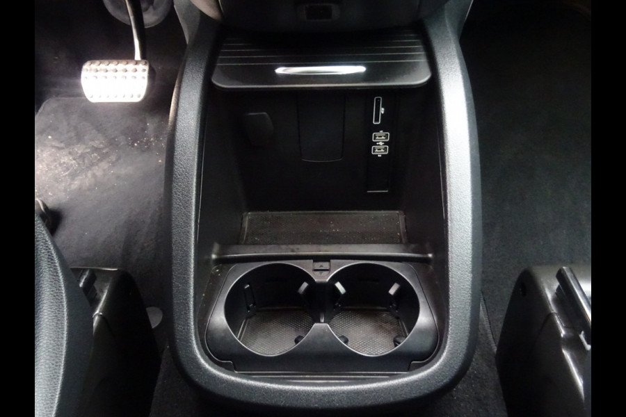 Mercedes-Benz V-Klasse 300d Lang DC Exclusive * MARGE * BURMESTER * PANORAMADAK !!