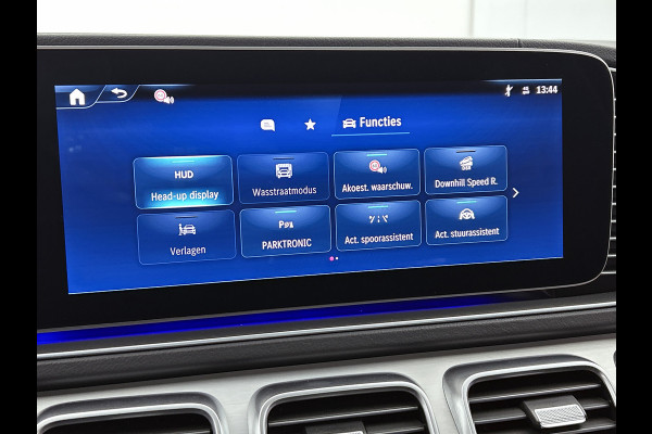 Mercedes-Benz GLE Coupé Mercedes-AMG 53 Hybrid 4MATIC+ Premium Plus Trekhaak | Panorama Schuif-Kanteldak | AMG Night Pakket | Distronic | Parkeerpakket met 360°-camera | Lederen Bekleding. Inclusief 24 maanden MB Certified garantie voor Europa.