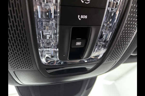 Mercedes-Benz GLE Coupé Mercedes-AMG 53 Hybrid 4MATIC+ Premium Plus Trekhaak | Panorama Schuif-Kanteldak | AMG Night Pakket | Distronic | Parkeerpakket met 360°-camera | Lederen Bekleding. Inclusief 24 maanden MB Certified garantie voor Europa.