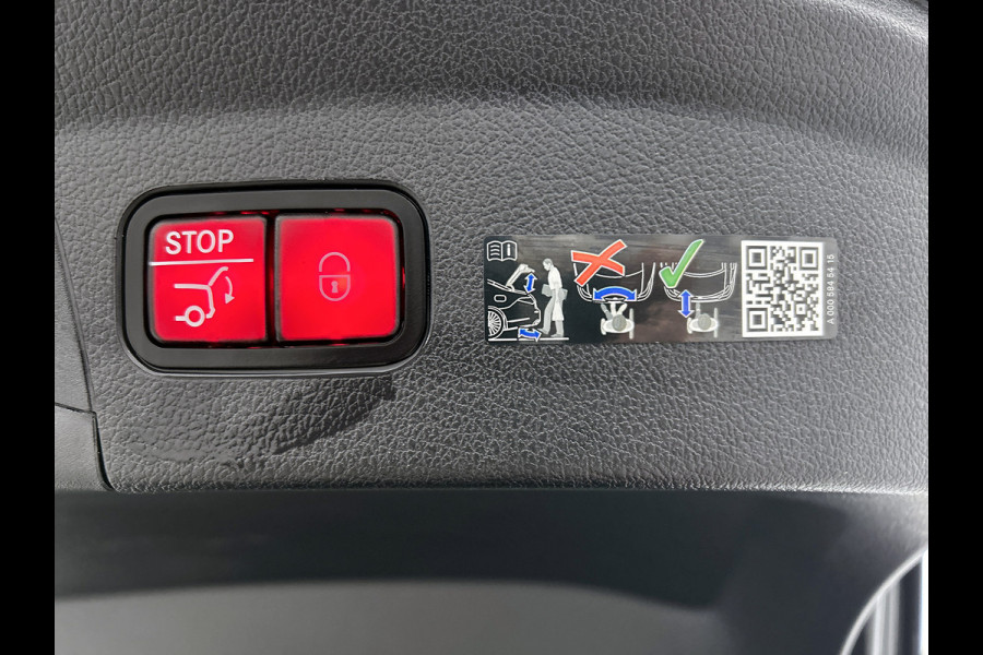 Mercedes-Benz GLE Coupé Mercedes-AMG 53 Hybrid 4MATIC+ Premium Plus Trekhaak | Panorama Schuif-Kanteldak | AMG Night Pakket | Distronic | Parkeerpakket met 360°-camera | Lederen Bekleding. Inclusief 24 maanden MB Certified garantie voor Europa.