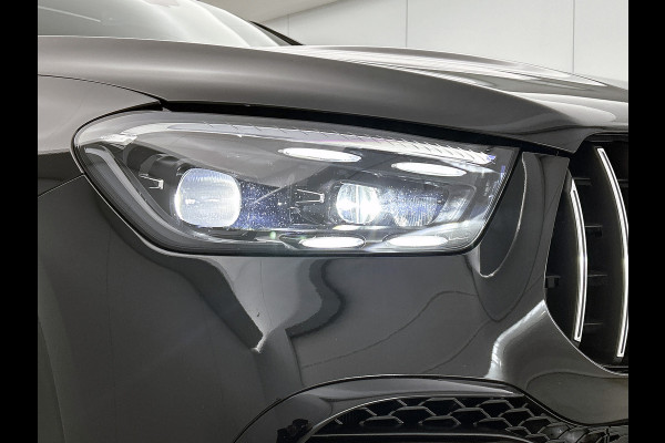 Mercedes-Benz GLE Coupé Mercedes-AMG 53 Hybrid 4MATIC+ Premium Plus Trekhaak | Panorama Schuif-Kanteldak | AMG Night Pakket | Distronic | Parkeerpakket met 360°-camera | Lederen Bekleding. Inclusief 24 maanden MB Certified garantie voor Europa.