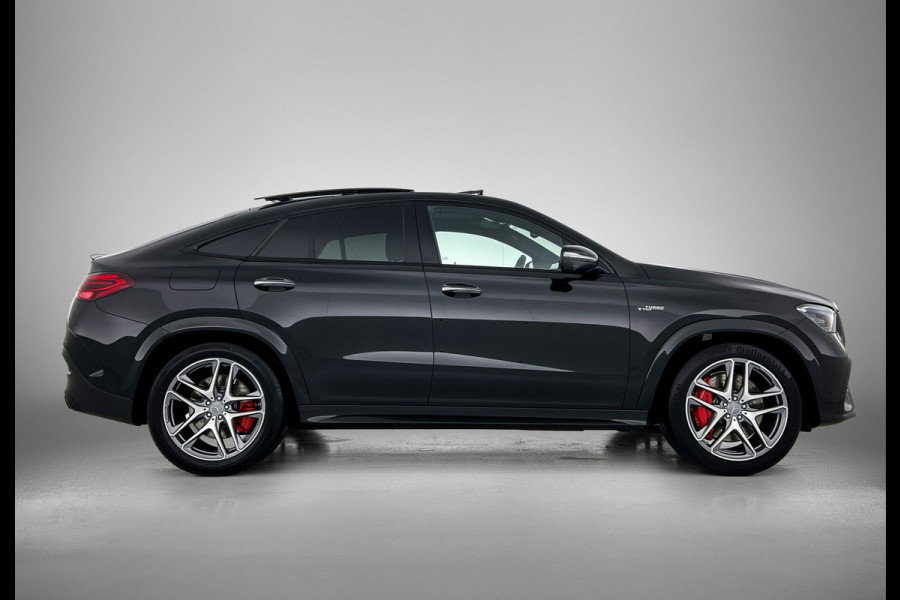 Mercedes-Benz GLE Coupé Mercedes-AMG 53 Hybrid 4MATIC+ Premium Plus Trekhaak | Panorama Schuif-Kanteldak | AMG Night Pakket | Distronic | Parkeerpakket met 360°-camera | Lederen Bekleding. Inclusief 24 maanden MB Certified garantie voor Europa.