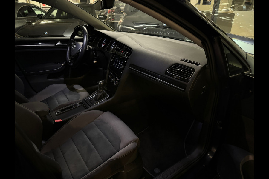 Volkswagen Golf Variant 1.5 TSI Highline ACC|Trekhaak|Camera