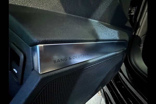 Audi RS3 Limousine 2.5 TFSI quattro Pano|Ceramic|HuD|B&O|VOL