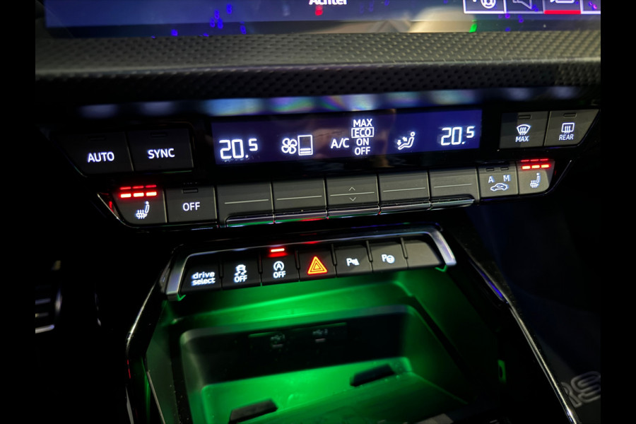 Audi RS3 Limousine 2.5 TFSI quattro Pano|Ceramic|HuD|B&O|VOL