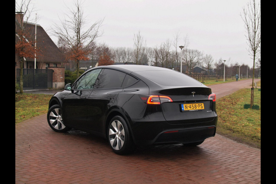 Tesla Model Y Long Range AWD 75 kWh | Panoramadak | Camera | Apple Carplay | Cruise Control |