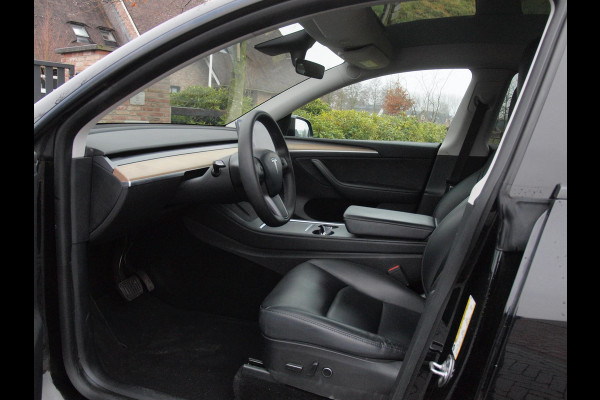 Tesla Model Y Long Range AWD 75 kWh | Panoramadak | Camera | Apple Carplay | Cruise Control |