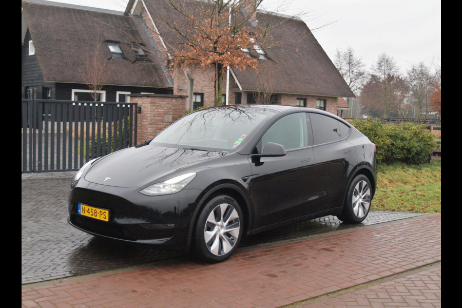 Tesla Model Y Long Range AWD 75 kWh | Panoramadak | Camera | Apple Carplay | Cruise Control |
