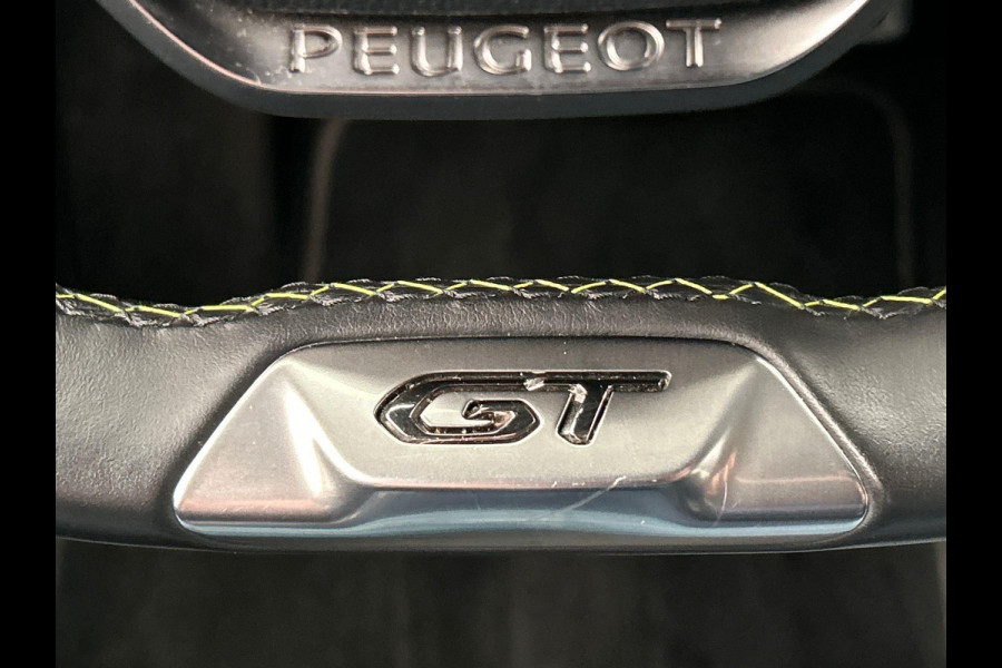 Peugeot 2008 1.2 PureTech GT Pack | Origineel Nederlands |Adaptieve Cruisecotrol Laneassist Trekhaak Camera Carplay