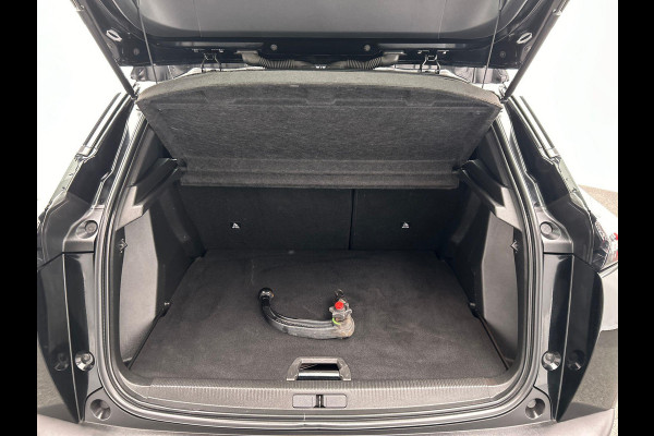 Peugeot 2008 1.2 PureTech GT Pack | Origineel Nederlands |Adaptieve Cruisecotrol Laneassist Trekhaak Camera Carplay