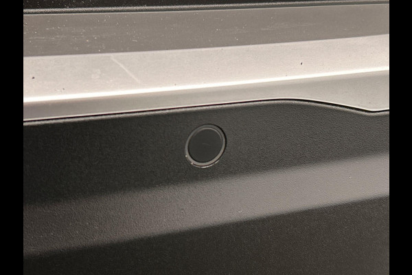 Peugeot 2008 1.2 PureTech GT Pack | Origineel Nederlands |Adaptieve Cruisecotrol Laneassist Trekhaak Camera Carplay