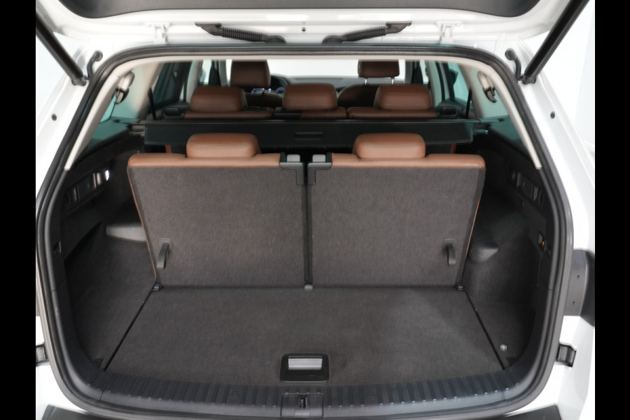 Škoda Kodiaq 1.4 TSI ACT 150pk DSG Style Business 7p. Navigatie Leer trekhaak 360 camera Stoelverwarming 289