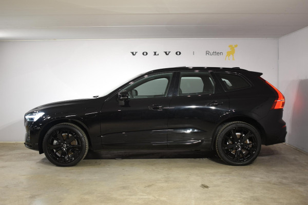 Volvo XC60 T6 350PK Automaat Plug-in Hybrid AWD Plus Black Edition/ Bowers & Wilkins / Navigatie / 360 Camera / Head-up Display / Panoramadak /  Stoelverwarming v+a / Stuurverwarming / 21'' Velgen
