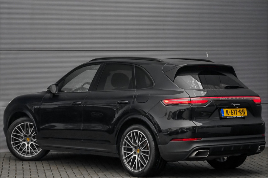 Porsche Cayenne 3.0 E-Hybrid Pano Camera 360° Sport Chrono Bose 21"