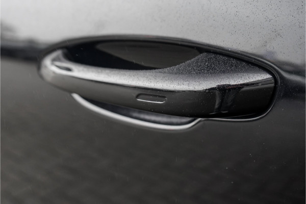 Porsche Cayenne 3.0 E-Hybrid Pano Camera 360° Sport Chrono Bose 21"