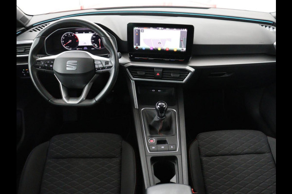 Seat Leon 1.5 TSI FR Launch Edition | Trekhaak | Adaptive cruise | Carplay | Navigatie | Sfeerverlichting | Parkeerhulp | Full LED | Climate control | Bluetooth