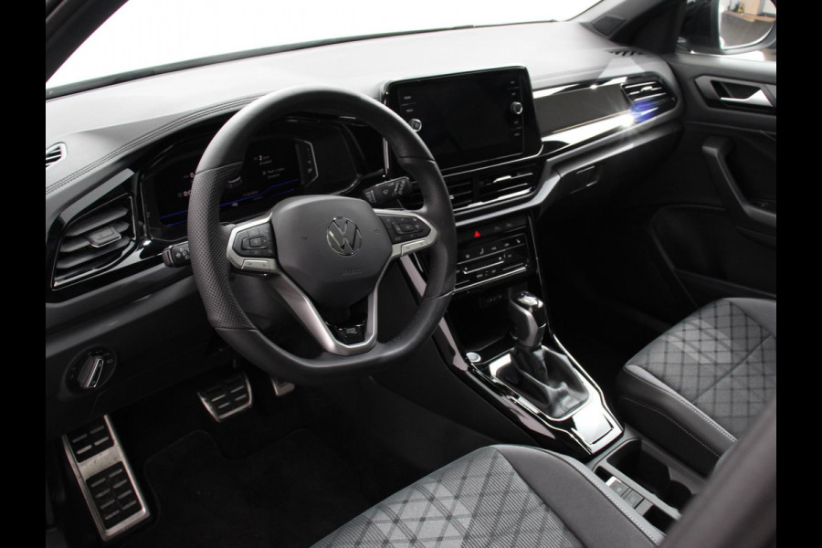 Volkswagen T-Roc 1.5 TSI DSG R-Line+Blackpack | Climate control | Adaptieve cruise control | Panoramadak | LED | Navigatie | Achteruitrijcamera | Parkeersensoren | Apple Carplay/ Android Auto | Radio
