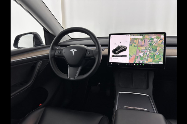 Tesla Model Y Long Range AWD 75 kWh Black-Line [ 3-Fase-11kW ] {SOH-82%} (INCL-BTW) Aut. *PANO | AUTO-PILOT | LEATHER | NAVI-FULLMAP | MATRIX-LED | KEYLESS | CAMERA | DAB+ | HEATED-COMFORTSEATS | PRIVACYGLASS | TOPVIEW | TOWBAR |  20''ALU*