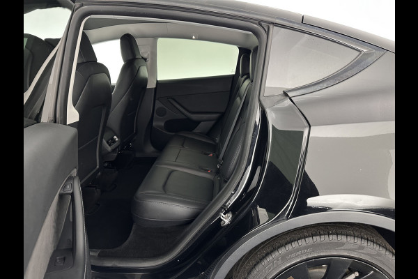 Tesla Model Y Long Range AWD 75 kWh Black-Line [ 3-Fase-11kW ] {SOH-82%} (INCL-BTW) Aut. *PANO | AUTO-PILOT | LEATHER | NAVI-FULLMAP | MATRIX-LED | KEYLESS | CAMERA | DAB+ | HEATED-COMFORTSEATS | PRIVACYGLASS | TOPVIEW | TOWBAR |  20''ALU*