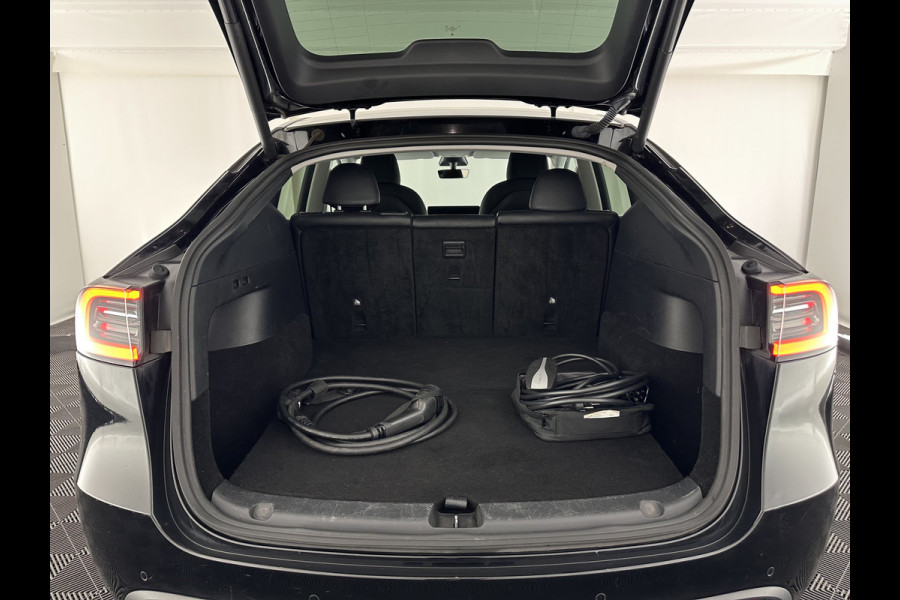 Tesla Model Y Long Range AWD 75 kWh Black-Line [ 3-Fase-11kW ] {SOH-82%} (INCL-BTW) Aut. *PANO | AUTO-PILOT | LEATHER | NAVI-FULLMAP | MATRIX-LED | KEYLESS | CAMERA | DAB+ | HEATED-COMFORTSEATS | PRIVACYGLASS | TOPVIEW | TOWBAR |  20''ALU*