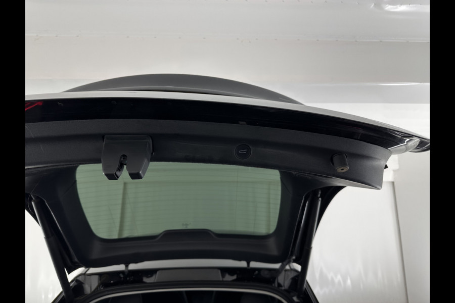 Tesla Model Y Long Range AWD 75 kWh Black-Line [ 3-Fase-11kW ] {SOH-82%} (INCL-BTW) Aut. *PANO | AUTO-PILOT | LEATHER | NAVI-FULLMAP | MATRIX-LED | KEYLESS | CAMERA | DAB+ | HEATED-COMFORTSEATS | PRIVACYGLASS | TOPVIEW | TOWBAR |  20''ALU*