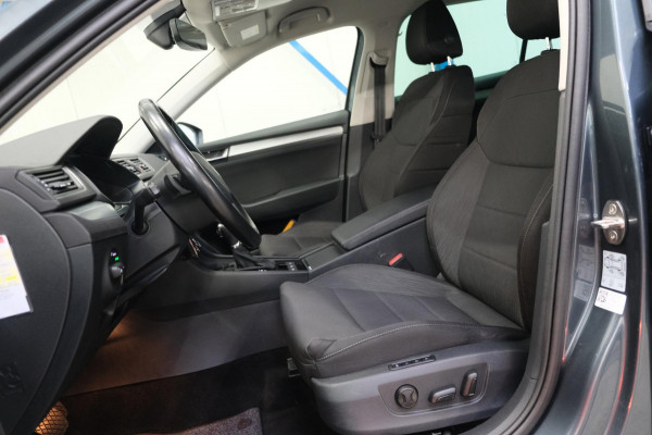 Škoda Superb Combi 1.4 TSI ACT Ambition Business - N.A.P. Airco, Cruise, Navi, Automaat, PDC