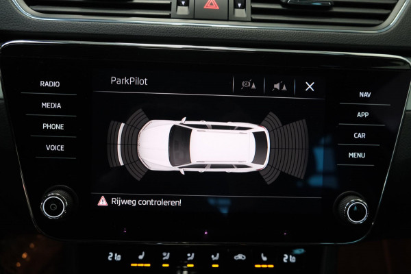 Škoda Superb Combi 1.4 TSI ACT Ambition Business - N.A.P. Airco, Cruise, Navi, Automaat, PDC