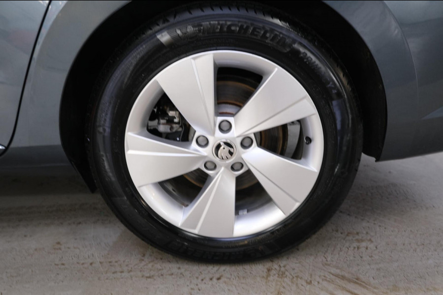 Škoda Superb Combi 1.4 TSI ACT Ambition Business - N.A.P. Airco, Cruise, Navi, Automaat, PDC