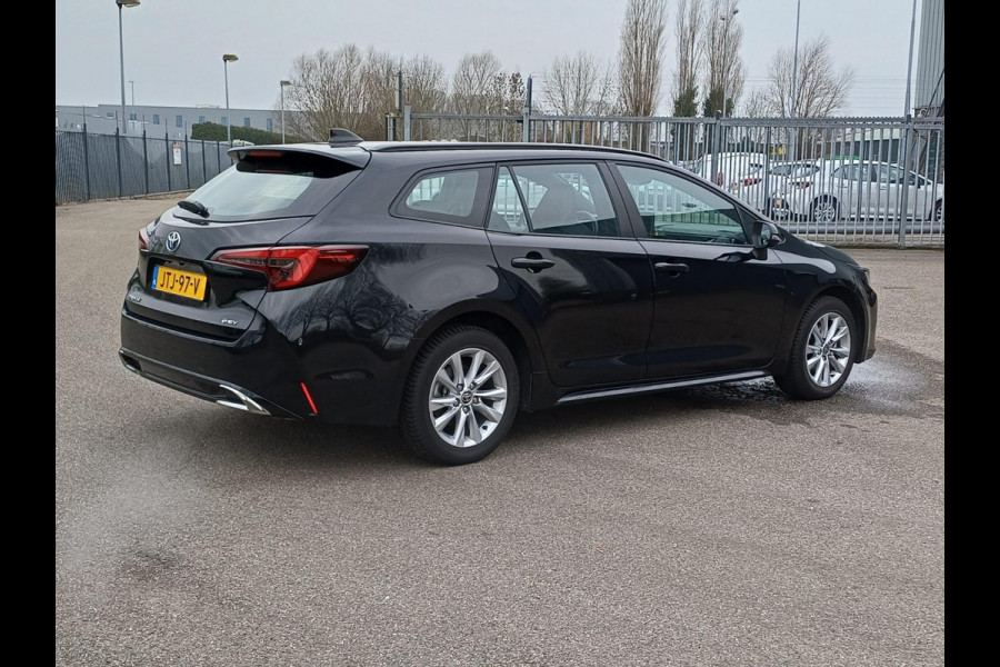 Toyota Corolla Touring Sports Hybrid 140 Business Luxury | Stuur-& Stoelverwarming | Adaptieve Cruise control | Apple CarPlay & AndroidAUTO |