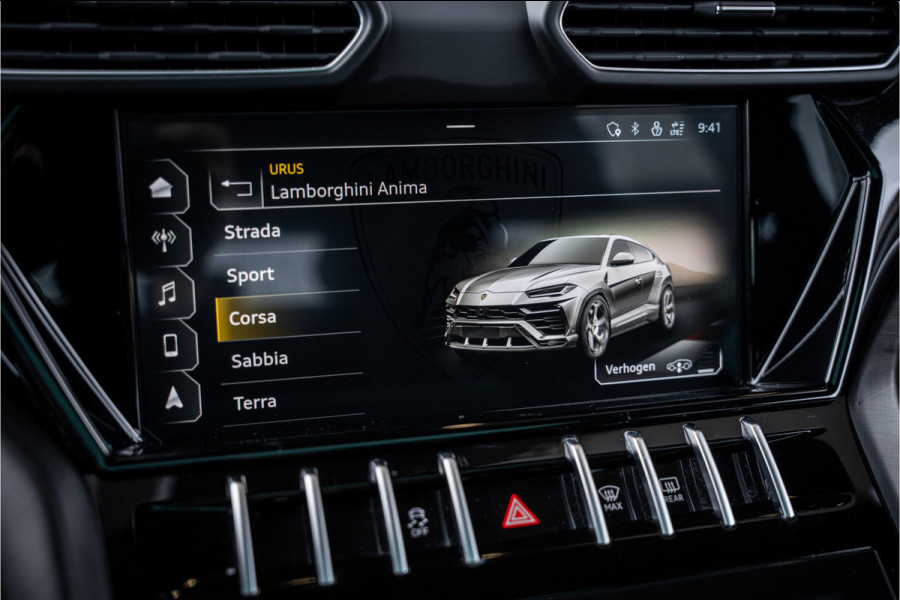 Lamborghini Urus 4.0 V8 - BTW | Akrapovic | Keramisch | Panorama | Xpel | B&O+ | Massage