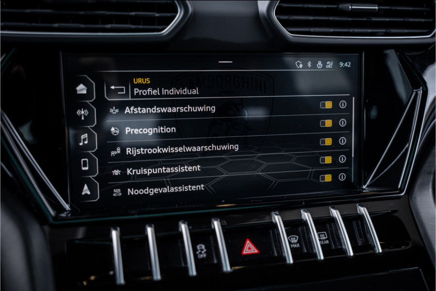 Lamborghini Urus 4.0 V8 - BTW | Akrapovic | Keramisch | Panorama | Xpel | B&O+ | Massage