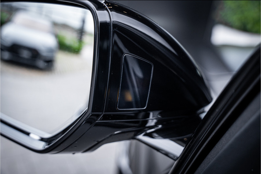 Lamborghini Urus 4.0 V8 - BTW | Akrapovic | Keramisch | Panorama | Xpel | B&O+ | Massage