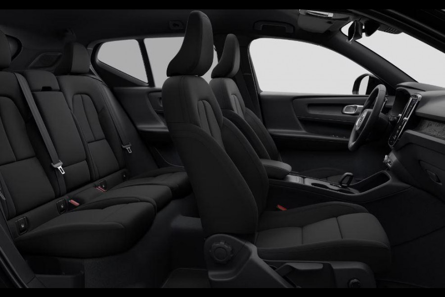 Volvo EX40 252PK Single Motor Extended Range 82 kWh Business Edition / Donker getint glas / Camera achter / Climate pack