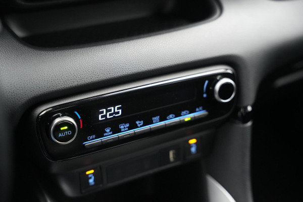 Toyota Yaris 1.5 Hybrid Comfort Navi camera, stoelverwarming assistent