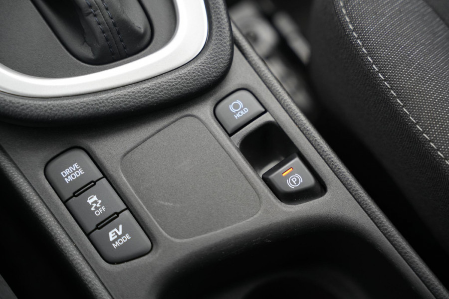 Toyota Yaris 1.5 Hybrid Comfort Navi camera, stoelverwarming assistent