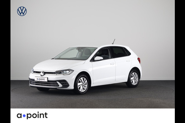 Volkswagen Polo 1.0 TSI Style 95 PK | Matrix koplampen | Navigatie via app | Parkeersensoren | Privacy glass |