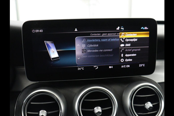 Mercedes-Benz C-Klasse 300e AMG | Panoramadak | 360 Camera | Stoelverwarming | Leder/Alcantara | Carplay | Sfeerverlichting | Park Assist | Navigatie | Full LED | PHEV | Plug In