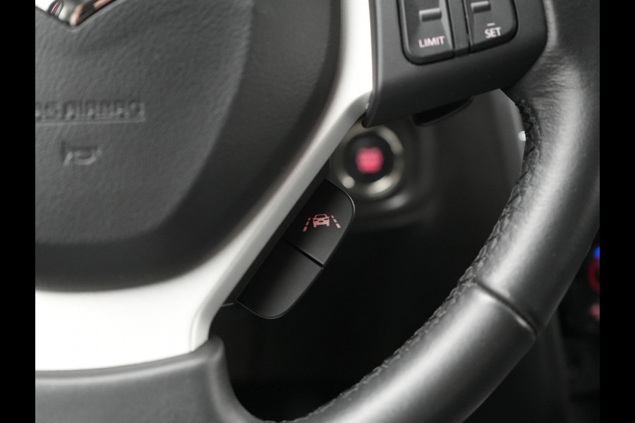 Suzuki Vitara 1.5 Hybrid Select Automaat Dealer O.H 15.055 KM | Adaptive Cruise | Keyless | LED Koplampen | Stoelverwarming | Camera | Apple Carplay | 17"L.M |