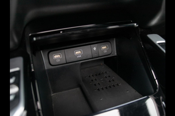 Kia Sorento 1.6 T-GDI Plug-in Hybrid 4WD ExecutiveLine 7p. | Full options | NL auto! | Alarm klasse 3 | Afn. Trekhaak l 100% onderhouden