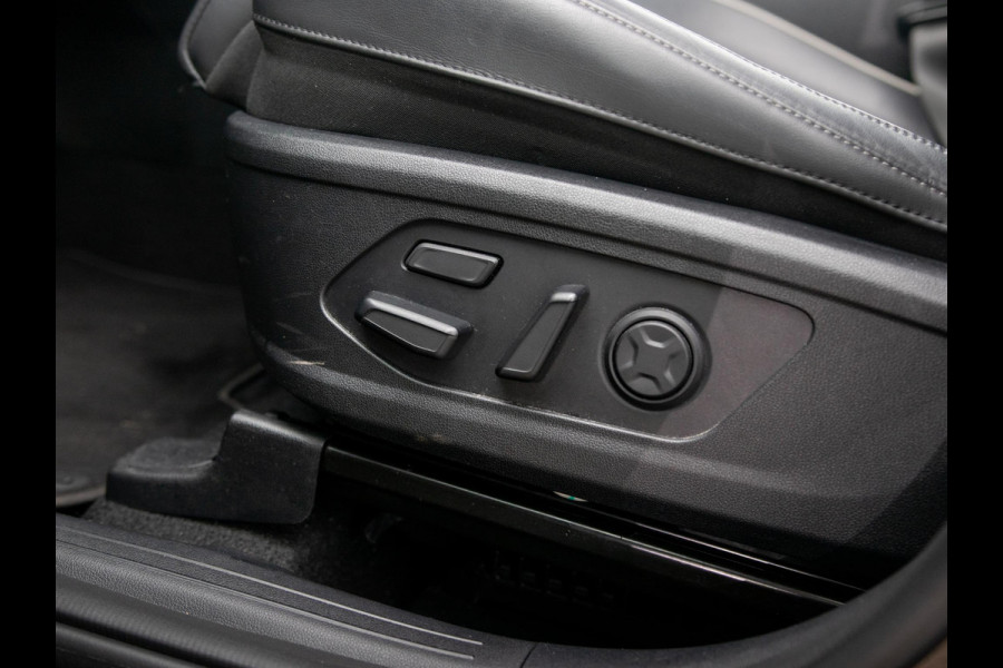Kia Sorento 1.6 T-GDI Plug-in Hybrid 4WD ExecutiveLine 7p. | Full options | NL auto! | Alarm klasse 3 | Afn. Trekhaak l 100% onderhouden