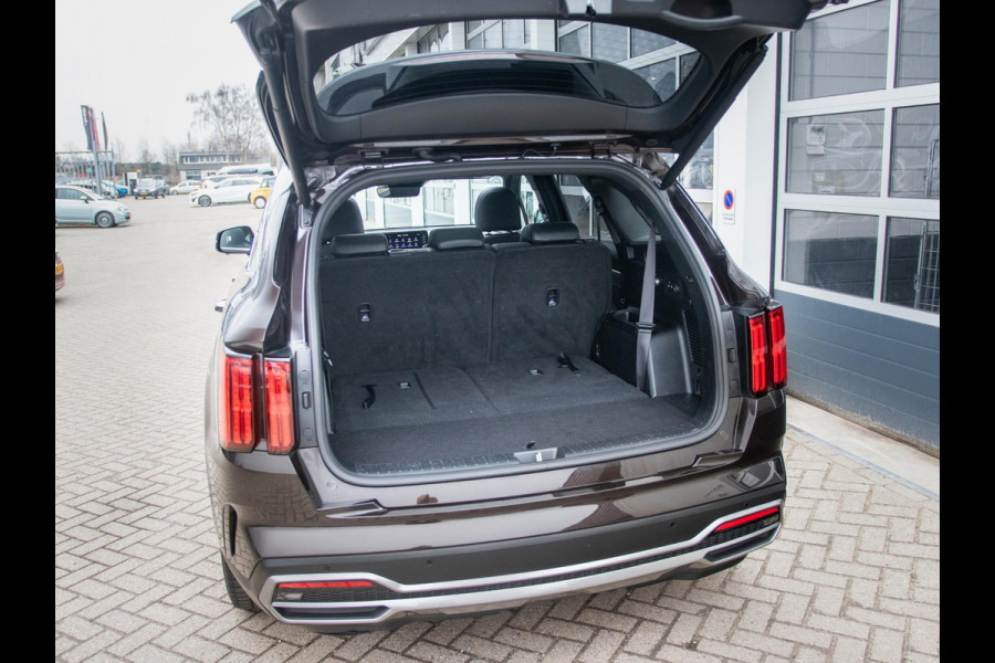 Kia Sorento 1.6 T-GDI Plug-in Hybrid 4WD ExecutiveLine 7p. | Full options | NL auto! | Alarm klasse 3 | Afn. Trekhaak l 100% onderhouden