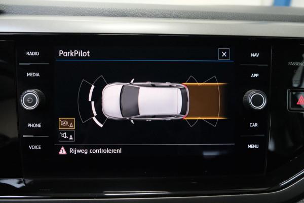 Volkswagen Polo 1.0 TSI R-Line Automaat - N.A.P. Airco, Cruise, Navi, PDC.