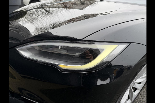 Tesla Model S 75D Base | Plaid Stuur | Auto Pilot | Panoramadak | Camera | Stoelverwarming |