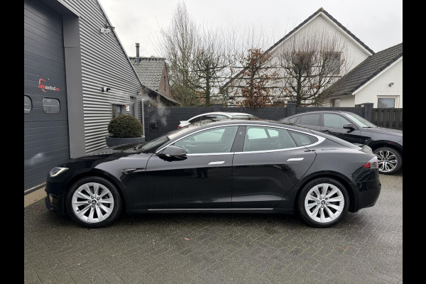 Tesla Model S 75D Base | Plaid Stuur | Auto Pilot | Panoramadak | Camera | Stoelverwarming |