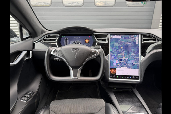 Tesla Model S 75D Base | Plaid Stuur | Auto Pilot | Panoramadak | Camera | Stoelverwarming |