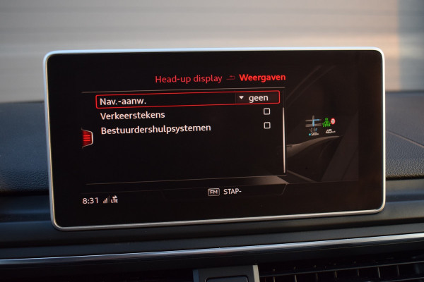 Audi A4 2.0 TFSI 252pk S-line | Pano | Leer | Virtual | HUD | Camera | Trekhaak